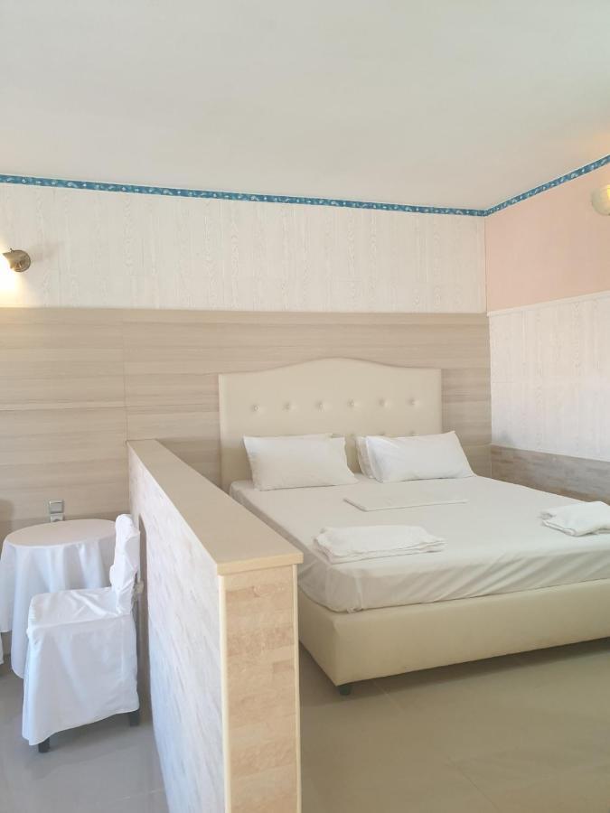 Room Amariliz Hersonissos  Exterior photo